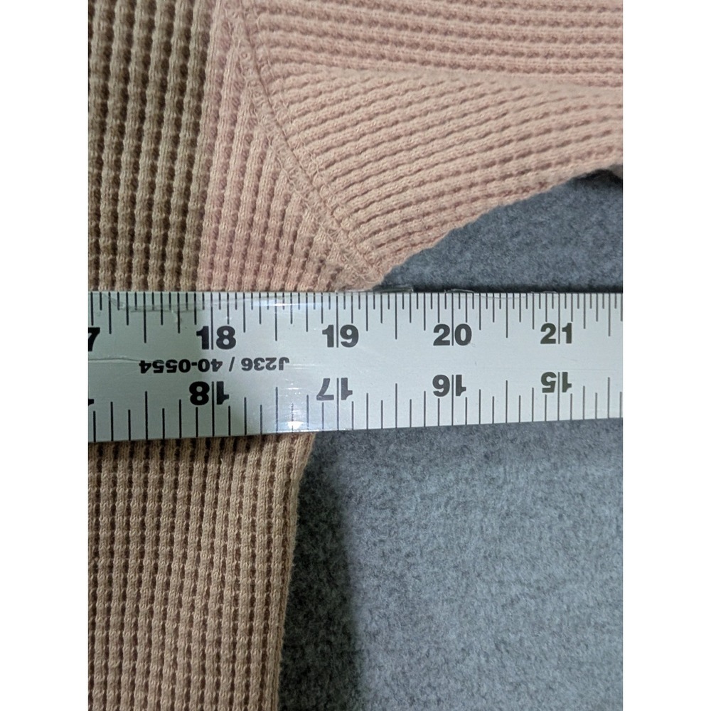 Uniqlo Waffle Knit Thermal Shirt Womens Small Beige Long Sleeve Casual - Picture 7 of 9